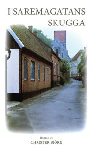 I Saremagatans skugga